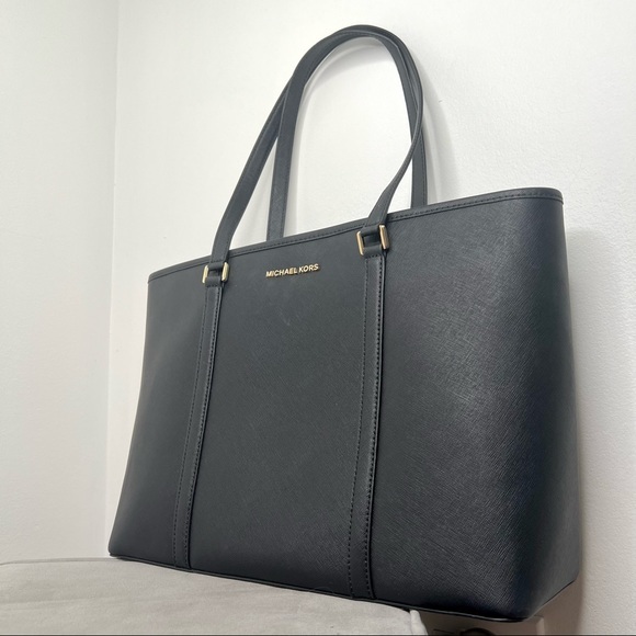 Michael Kors• Black Leather•Sady Shoulder Bag•Large Tote - Picture 3 of 10